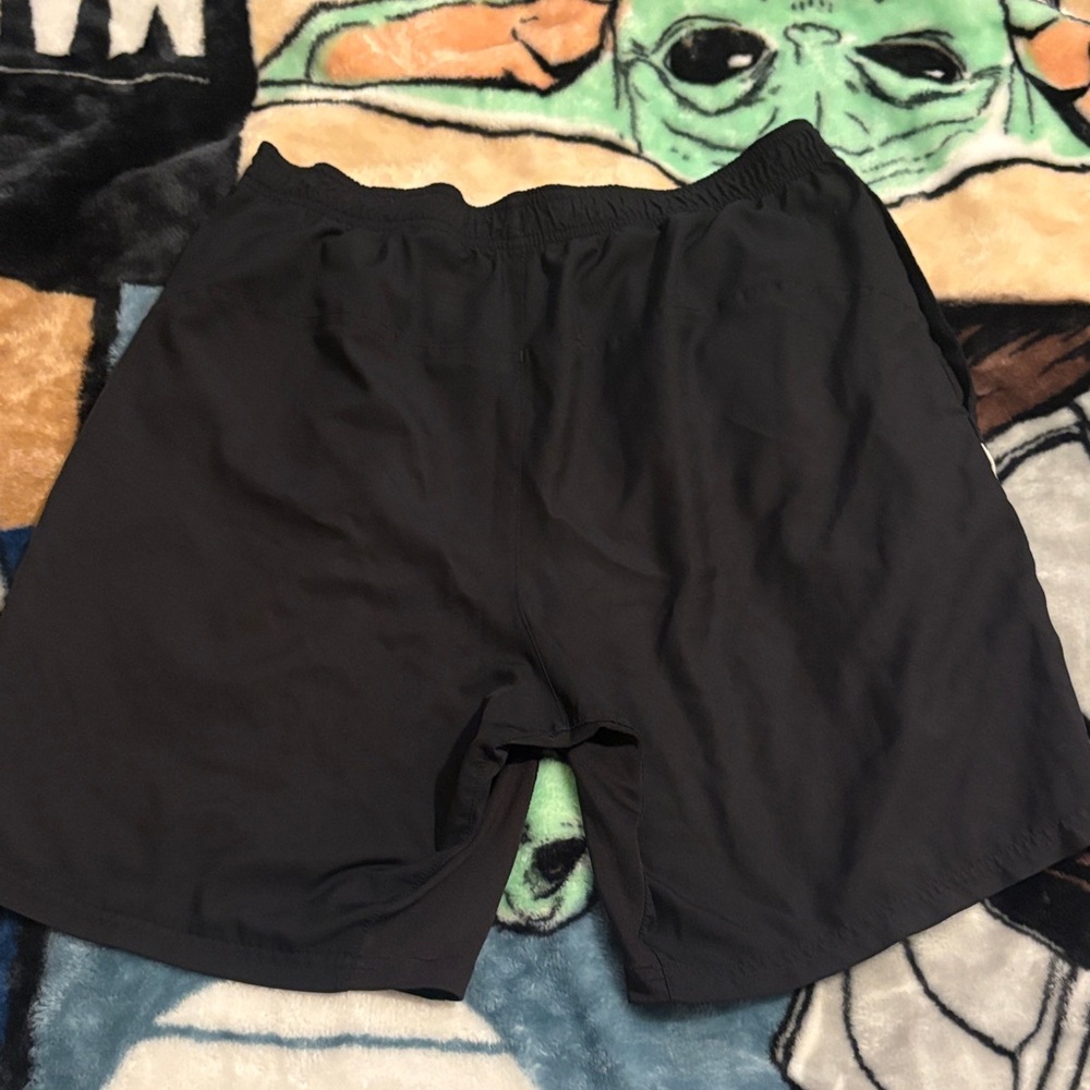 Nike Men's Black Performance Shorts - Picture 5 of 5